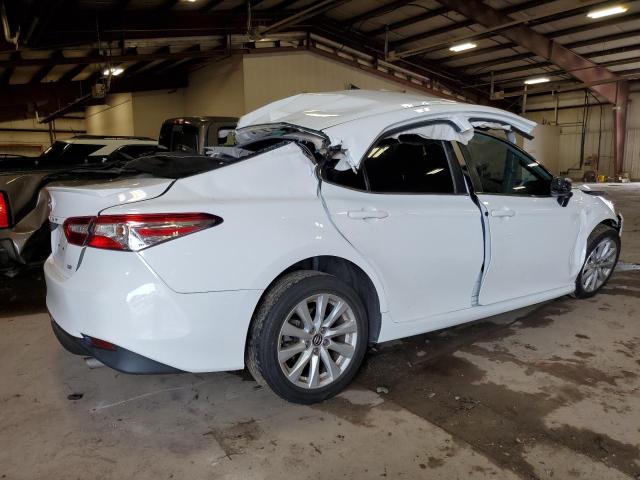 VIN 4T1B11HK6KU245586 2019 Toyota Camry, L no.3