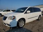 CHRYSLER TOWN & COU photo