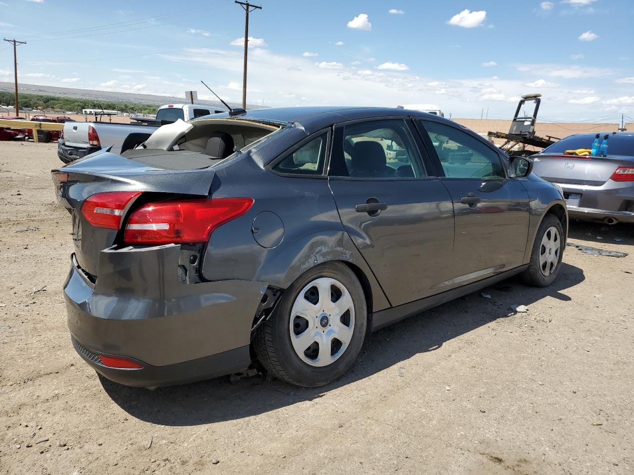 Lot #2969949987 2017 FORD FOCUS S