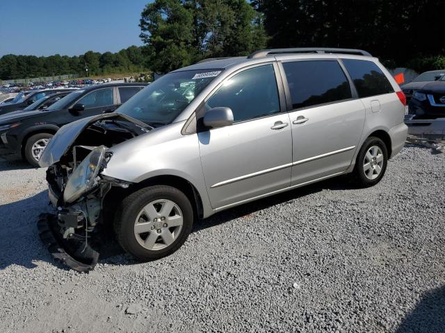 Toyota SIENNA XLE