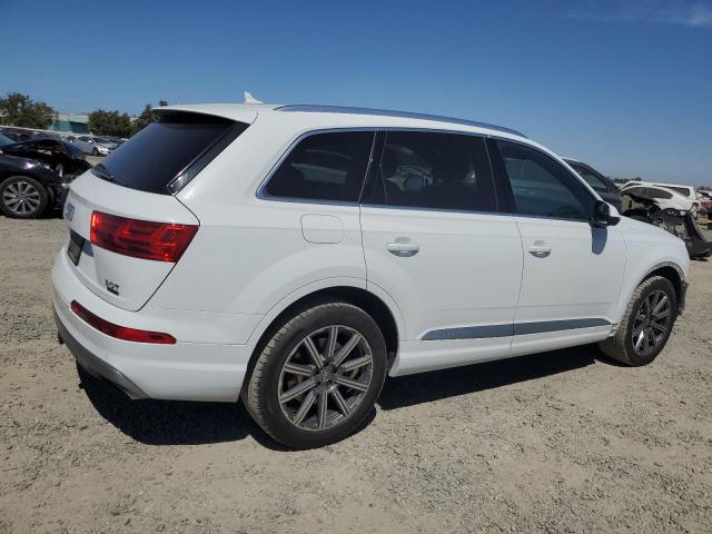 VIN WA1LAAF78JD004323 2018 Audi Q7, Premium Plus no.3