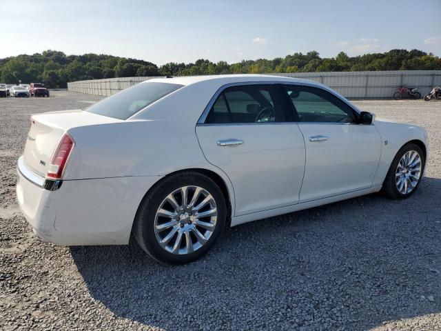 VIN 2C3CCAAG3DH735440 2013 Chrysler 300 no.3