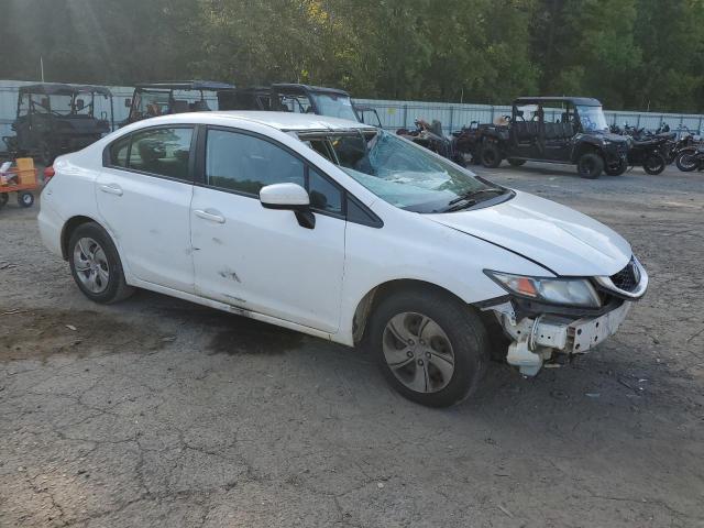 VIN 19XFB2F59FE084483 2015 Honda Civic, LX no.4