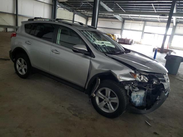 VIN JTMRFREV1ED091875 2014 Toyota RAV4, Xle no.4