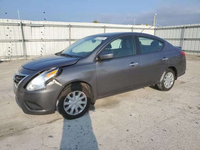 NISSAN VERSA S