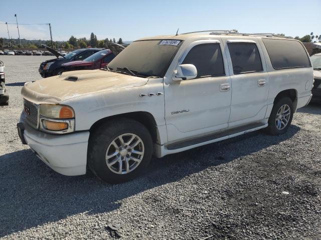 GMC DENALI XL 2002 white  gas 1GKFK66U32J120040 photo #1