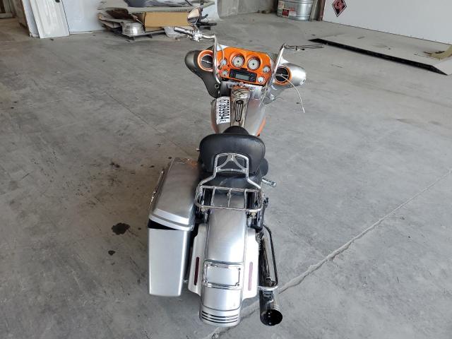 2007 HARLEY-DAVIDSON FLHX - 1HD1KB4177Y610873