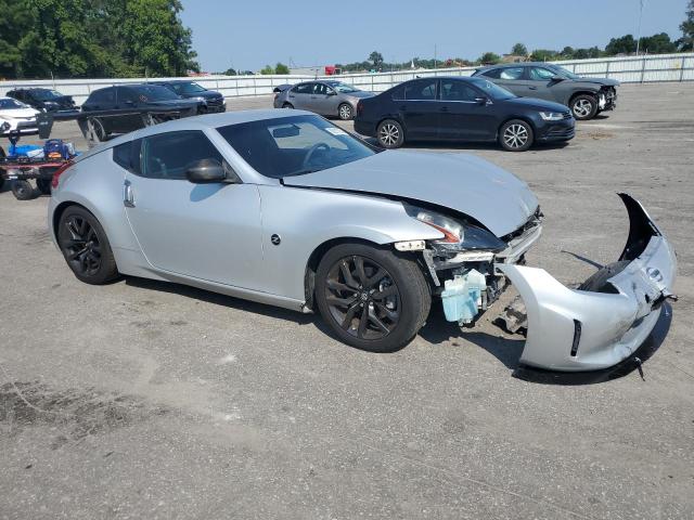 VIN JN1AZ4EH9JM572441 2018 Nissan 370Z, Base no.4