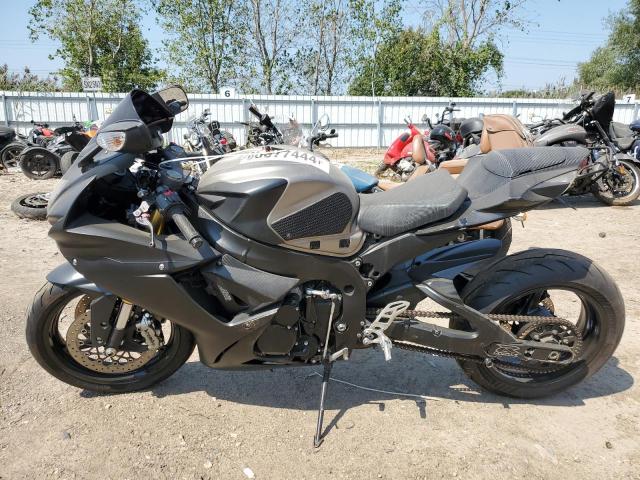 2013 SUZUKI GSX-R750 - JS1GR7MA7D2101136