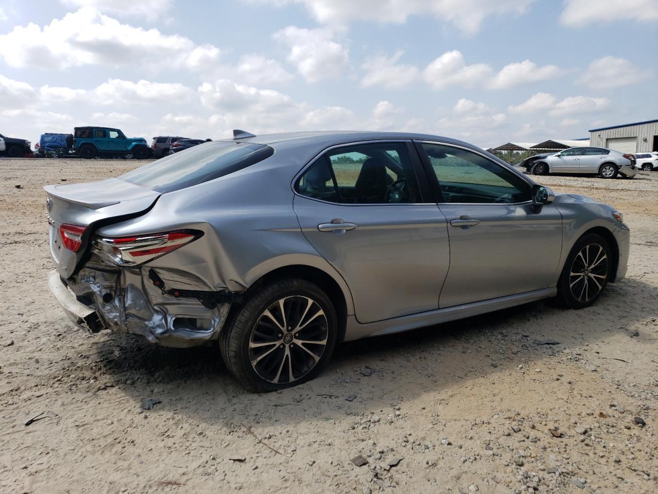 Lot #3023319238 2019 TOYOTA CAMRY L