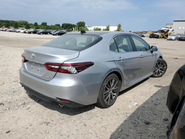 VIN 4T1F11AK7PU135438 2023 Toyota Camry, Xle no.3