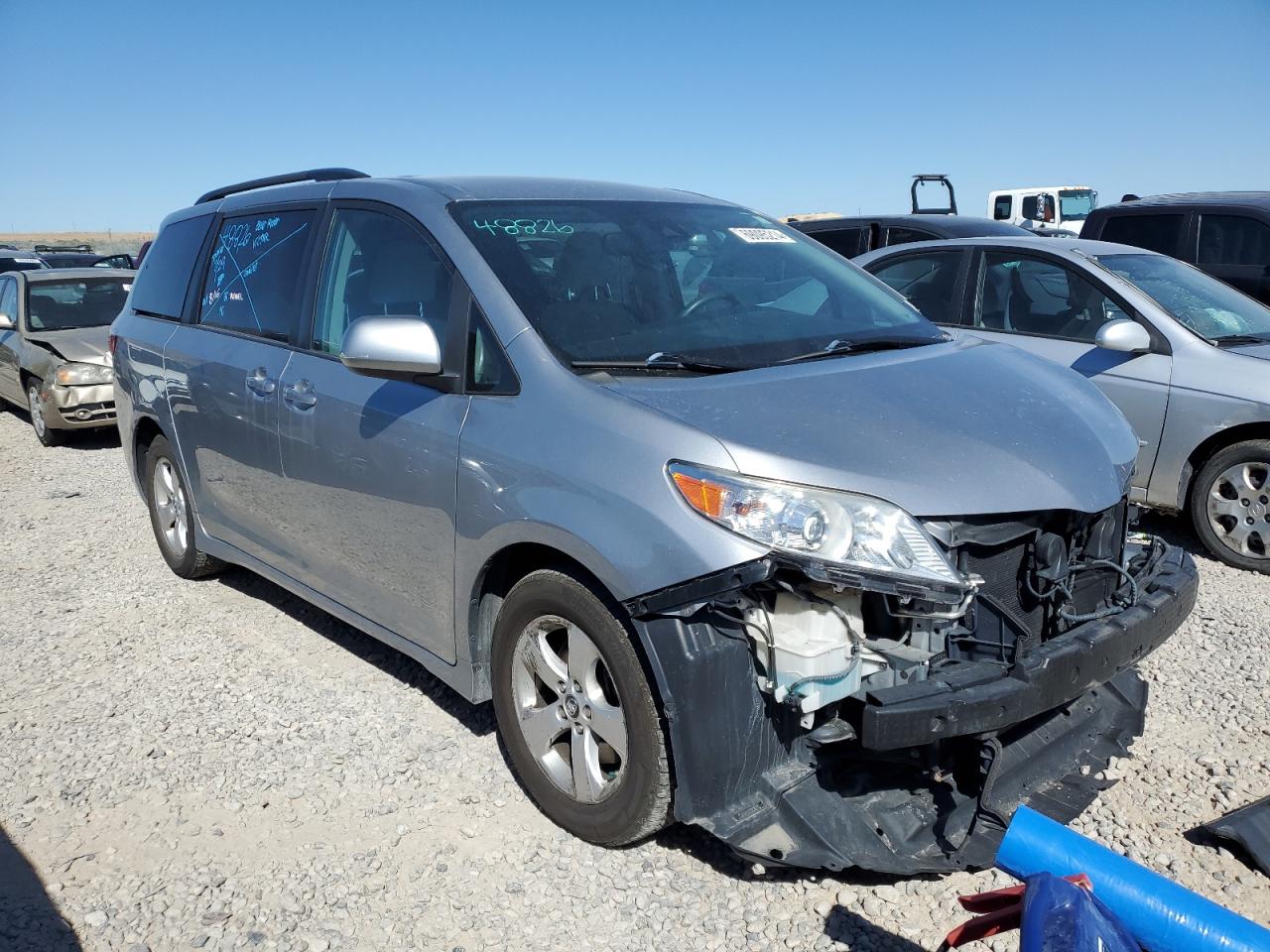 Lot #2794759007 2018 TOYOTA SIENNA LE