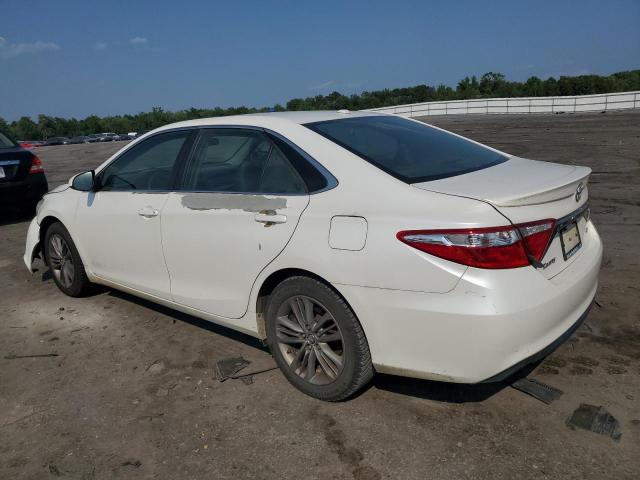 VIN 4T1BF1FK5FU495752 2015 Toyota Camry, LE no.2