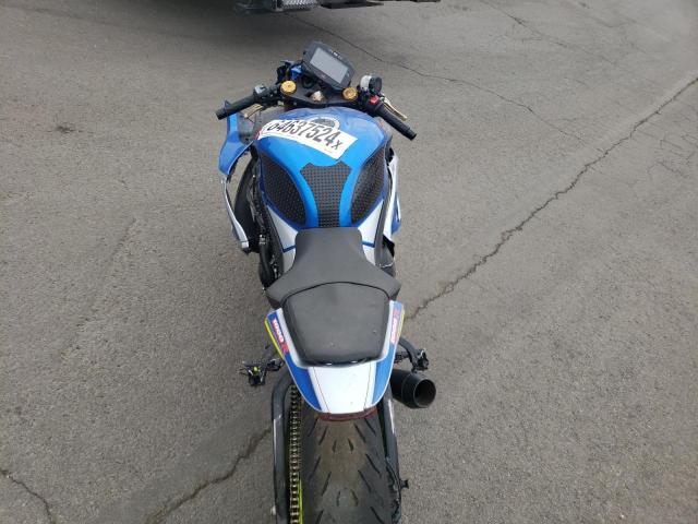 2021 SUZUKI GSX-R1000 - JS1DM11M0M7100085