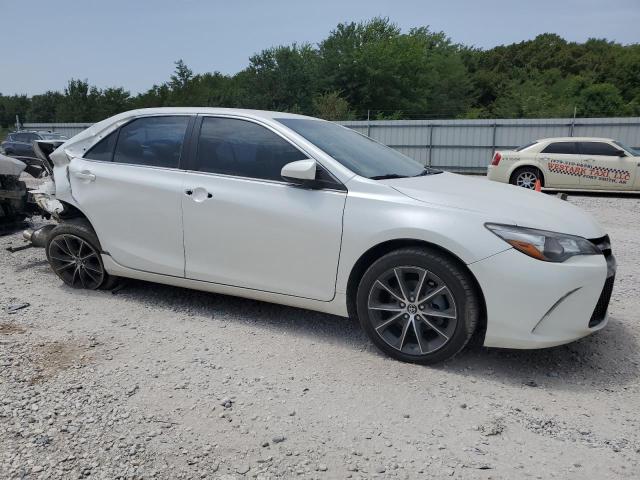 VIN 4T1BF1FK5GU123992 2016 Toyota Camry, LE no.4