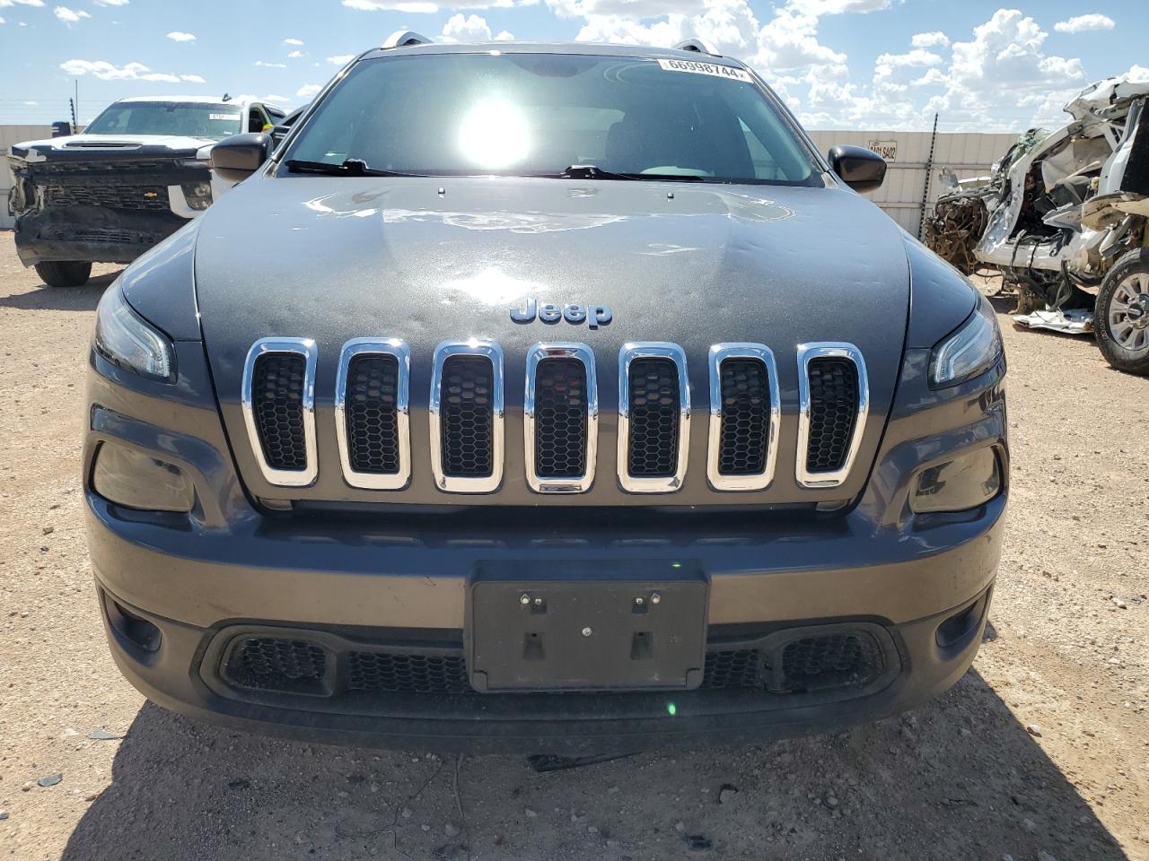 2017 Jeep CHEROKEE L, LATITUDE