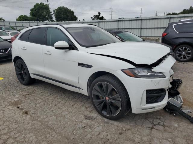 VIN SADCL2GX2LA625361 2020 Jaguar F-Pace, R - Sport no.4