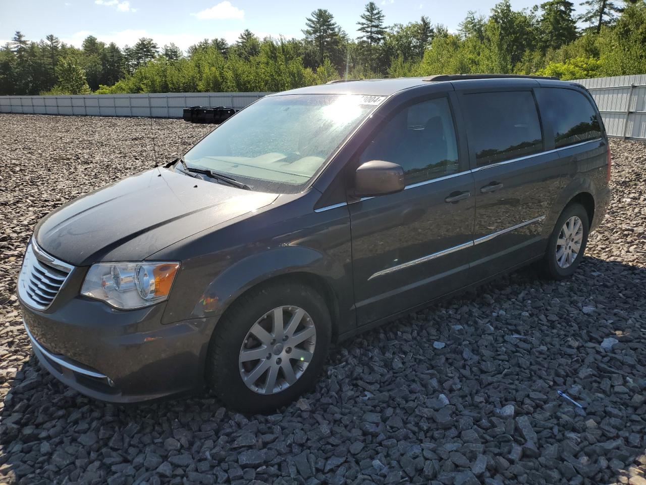 Lot #2952761940 2016 CHRYSLER TOWN & COU