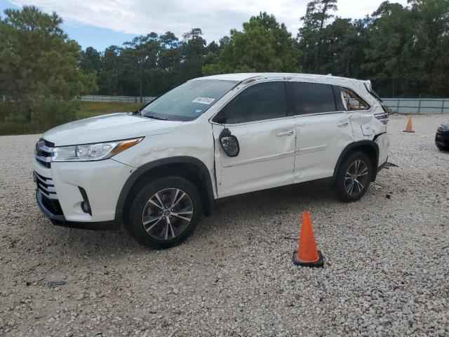 VIN 5TDZZRFH1KS365026 2019 Toyota Highlander, LE no.1