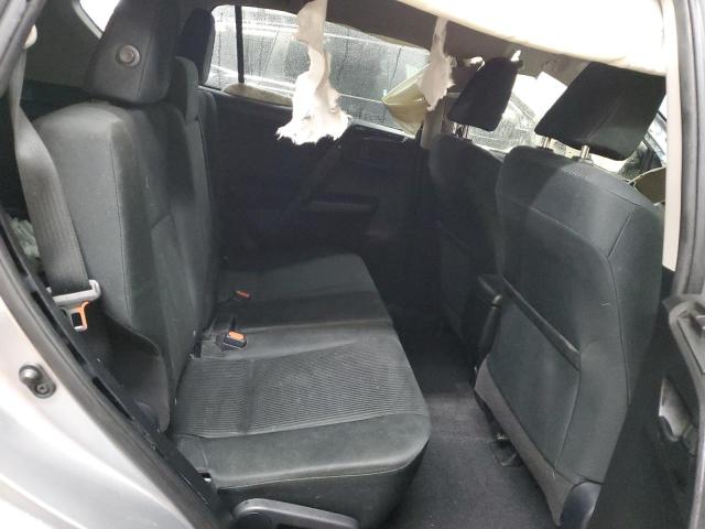 2018 TOYOTA RAV4 LE - JTMZFREV8JJ184209