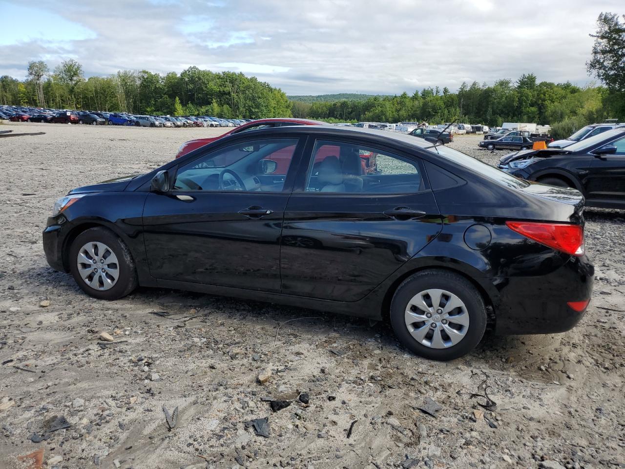 Lot #2895627427 2017 HYUNDAI ACCENT SE