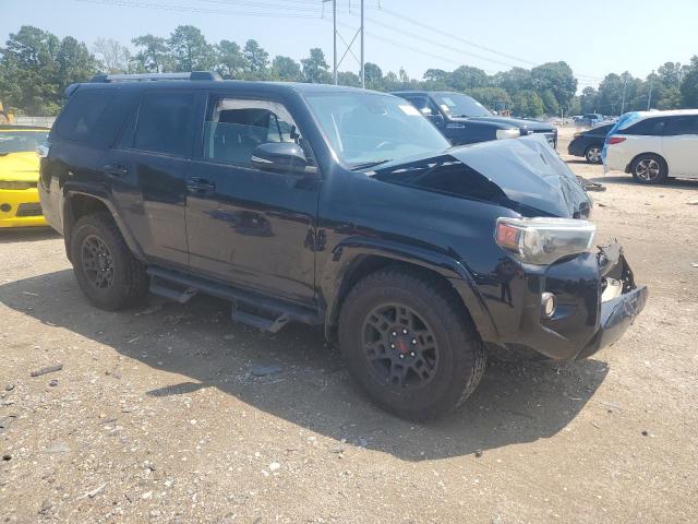 2020 TOYOTA 4RUNNER SR - JTEZU5JR4L5226339