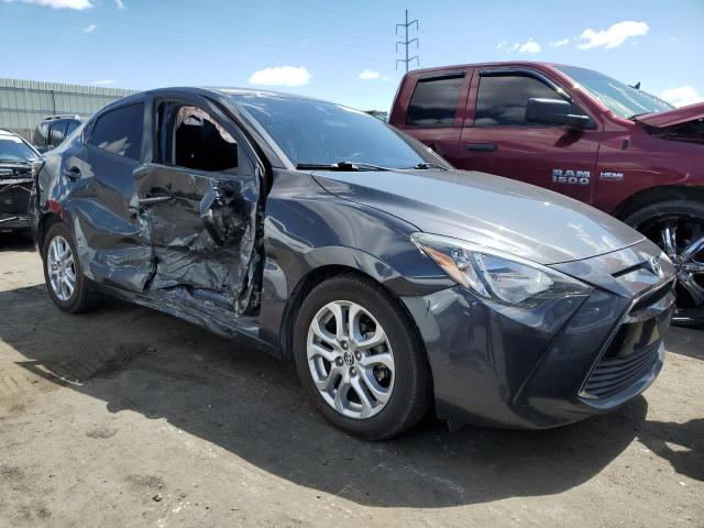 VIN 3MYDLBZV2GY108981 2016 Toyota Scion no.4