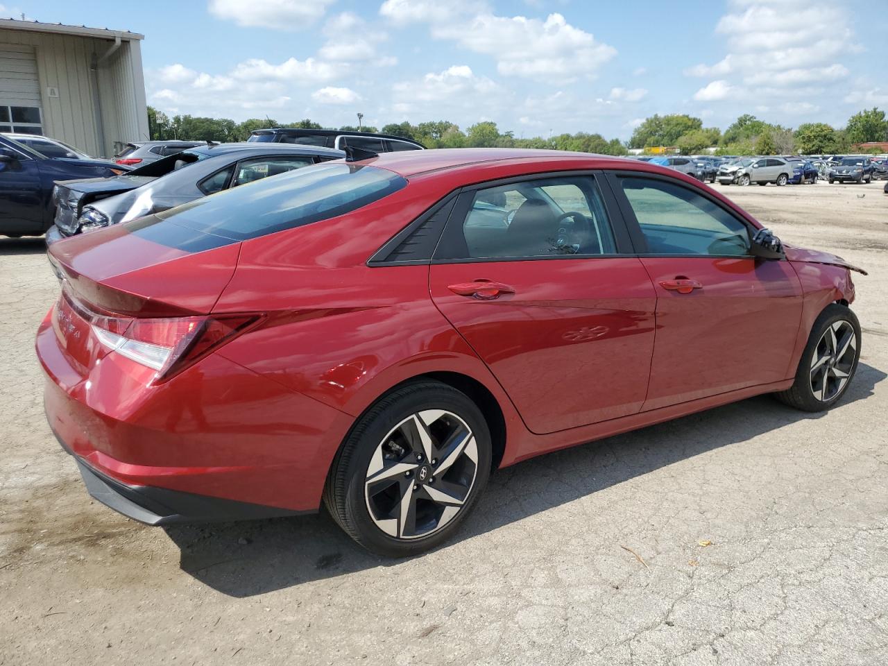 Lot #2945662244 2023 HYUNDAI ELANTRA SE