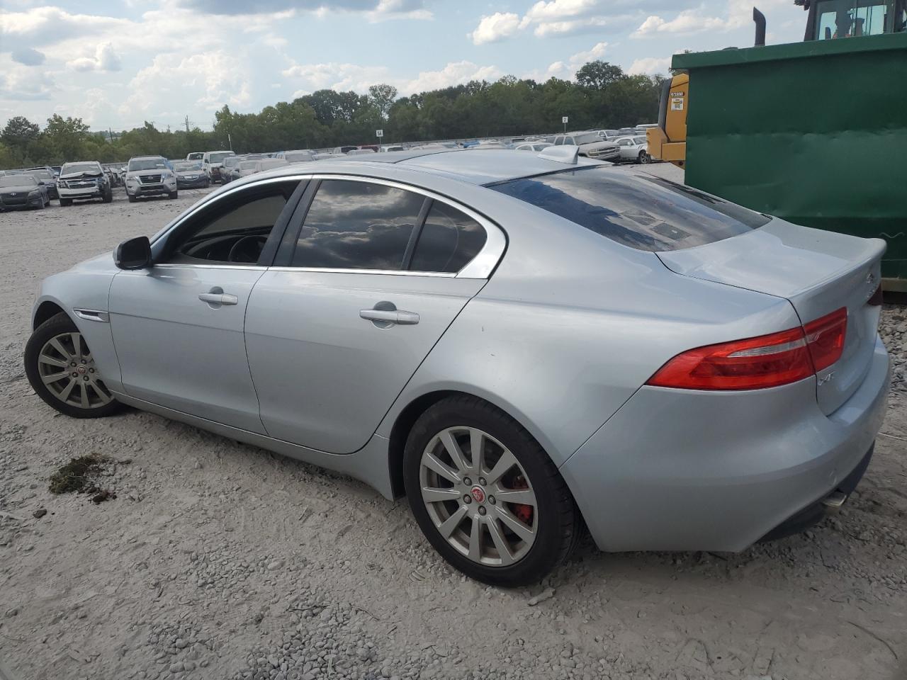 Lot #2811323319 2019 JAGUAR XE