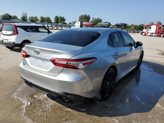 VIN 4T1B11HKXJU047706 2018 Toyota Camry, L no.3