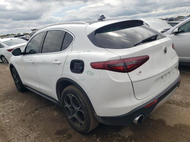 VIN ZASFAKAN8J7B70944 2018 Alfa Romeo Stelvio no.2