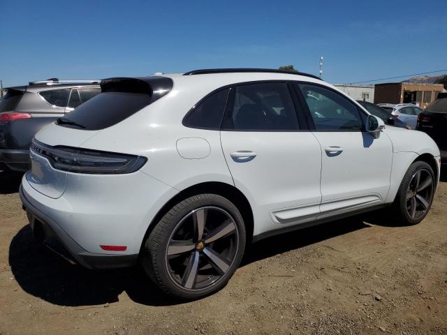 VIN WP1AA2A58PLB00328 2023 Porsche Macan, Base no.3