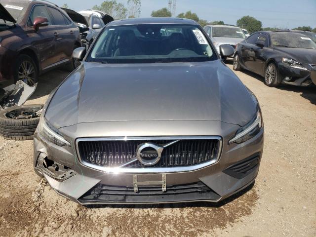 VIN 7JRA22TKXKG011512 2019 Volvo S60, T6 Momentum no.5