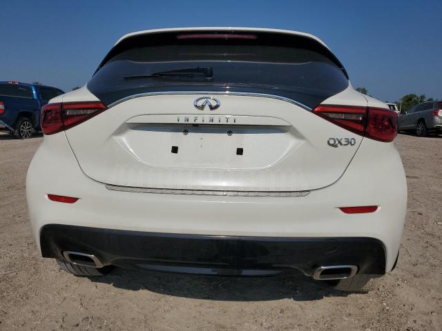 VIN SJKCH5CP0JA003209 2018 Infiniti QX30, Pure no.6