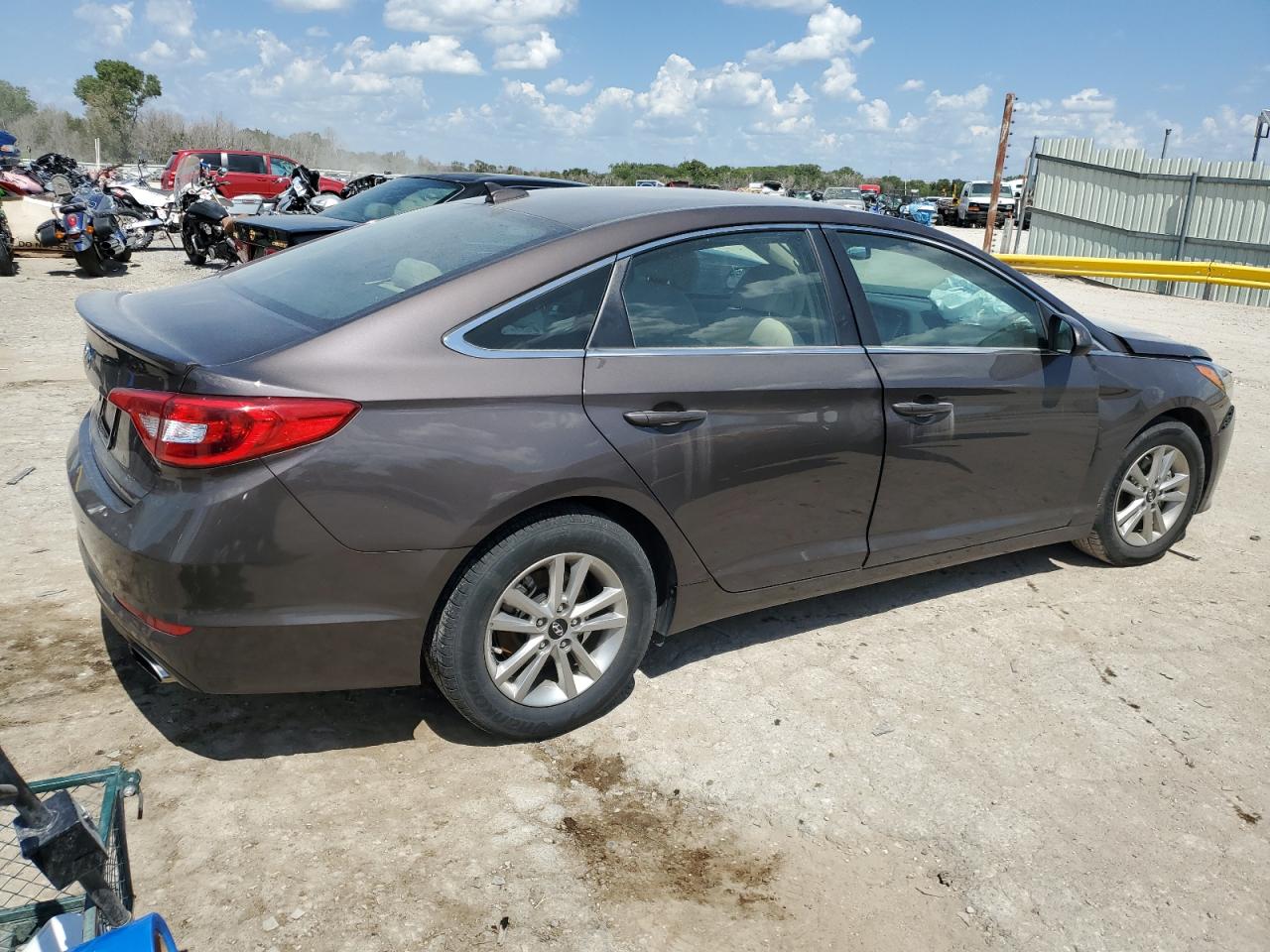 Lot #2935512141 2017 HYUNDAI SONATA SE