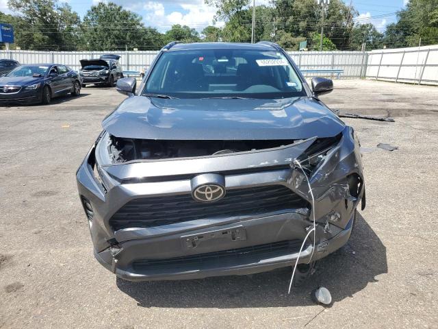 2019 TOYOTA RAV4 XLE - JTMW1RFVXKD037941