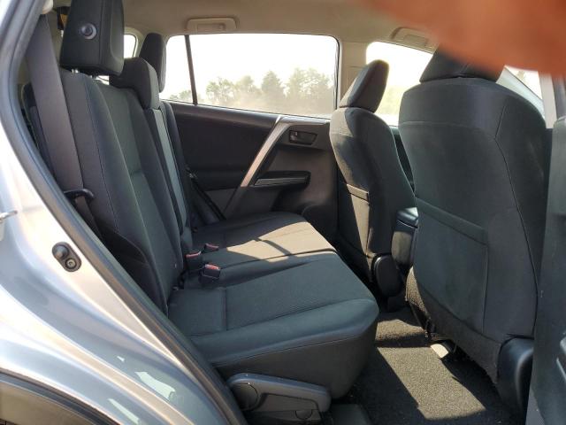 2018 TOYOTA RAV4 LE - JTMZFREV4JJ171652