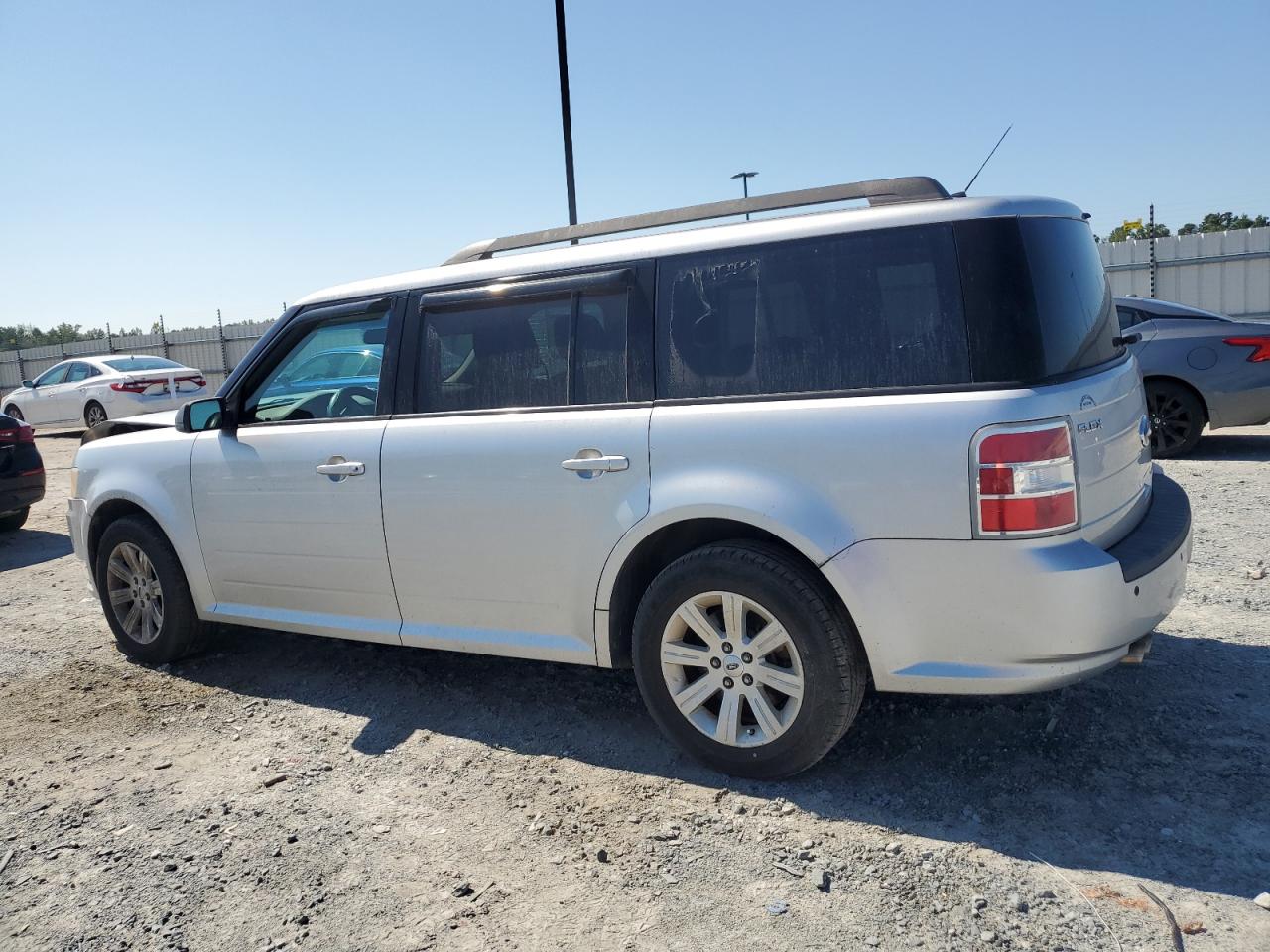 Lot #2907464071 2010 FORD FLEX SE