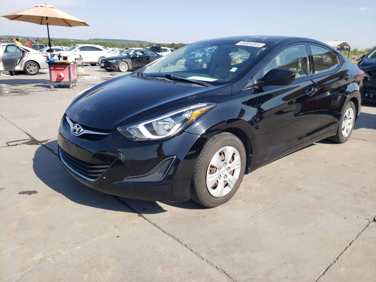HYUNDAI ELANTRA SE