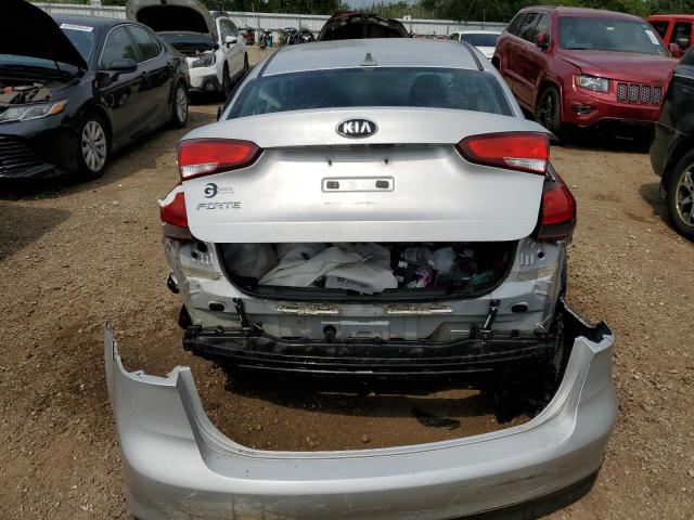 2017 KIA FORTE LX - 3KPFK4A71HE135479