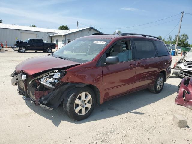 Toyota SIENNA CE