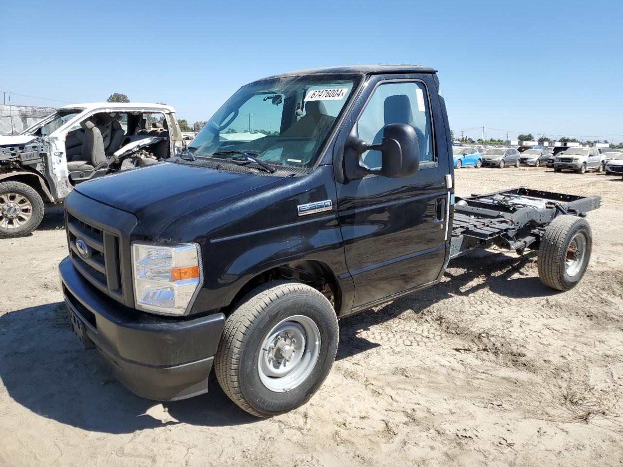 Ford E-350 2024 Base