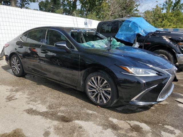 VIN 58AD11D14MU003736 2021 LEXUS ES250 no.4