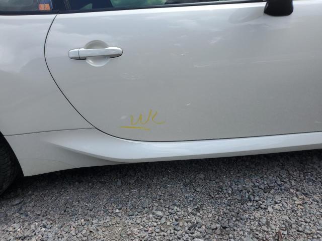 2023 TOYOTA GR 86 JF1ZNBC11P8757886