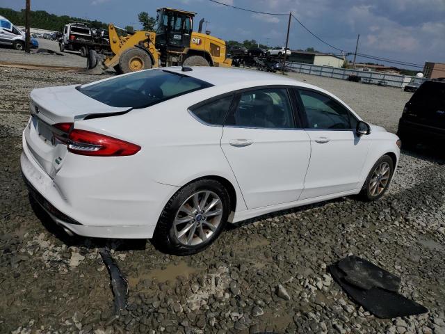 VIN 3FA6P0HD8HR362558 2017 Ford Fusion, SE no.3