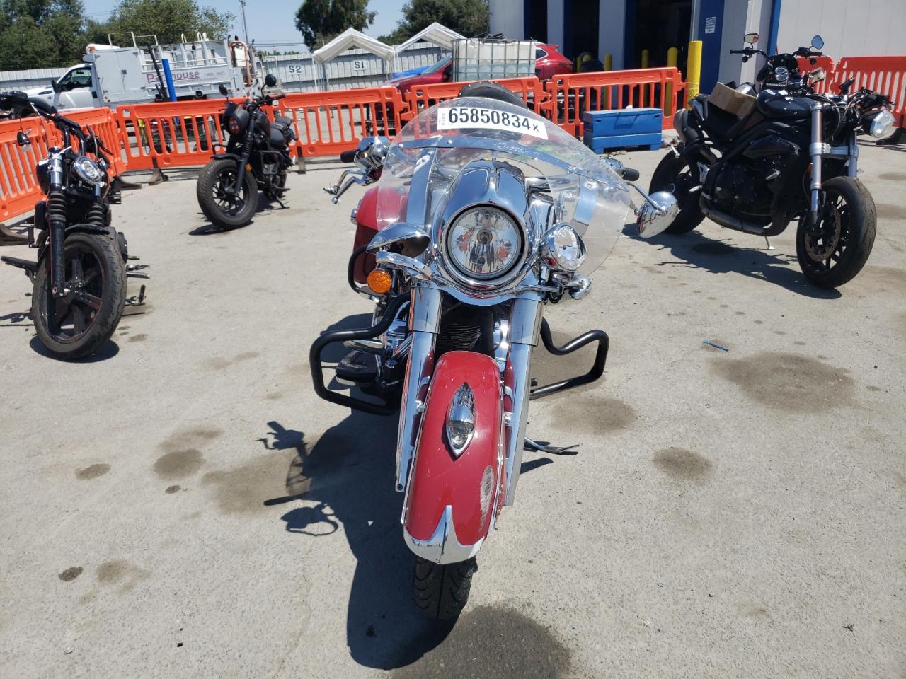 Lot #2986943747 2017 INDIAN MOTORCYCLE CO. SPRINGFIEL