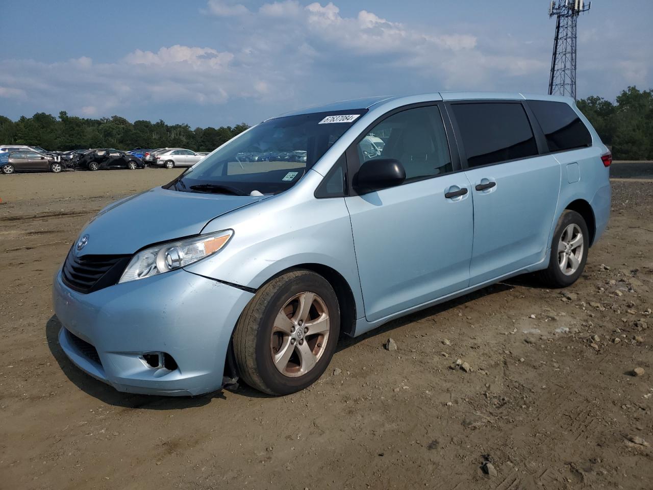 5TDZZ3DC7HS820734 TOYOTA SIENNA 2017