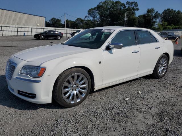 VIN 2C3CCAAG3DH735440 2013 Chrysler 300 no.1