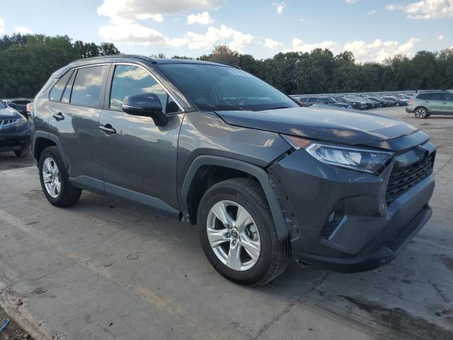 2020 TOYOTA RAV4 XLE 2T3P1RFV9LC128371  69618954