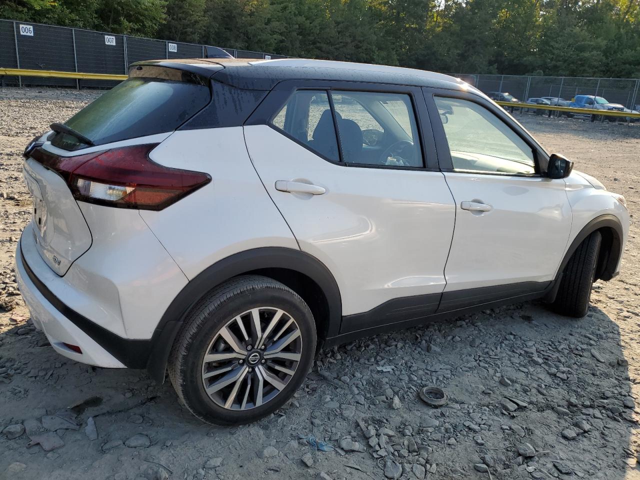 Lot #2811650065 2021 NISSAN KICKS SV